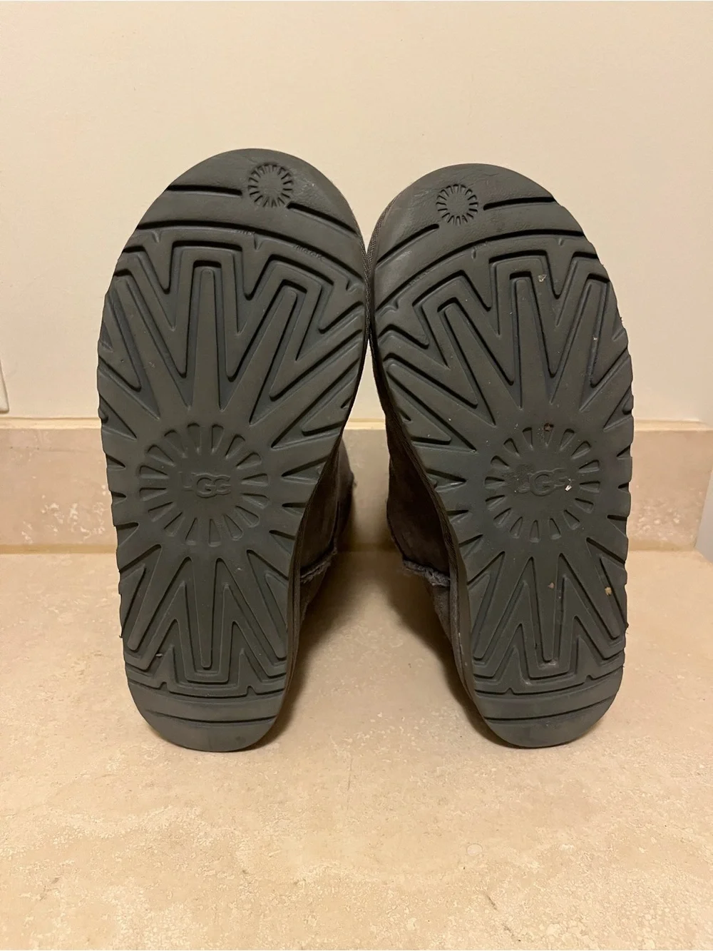 UGG Classic Short II Boots